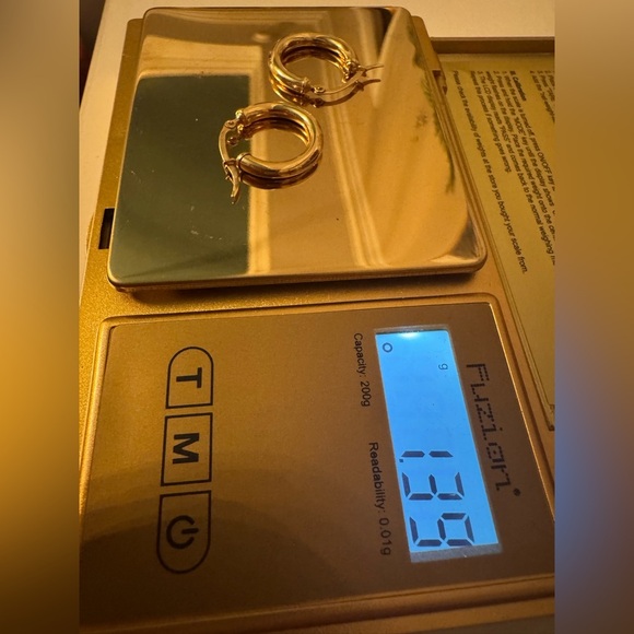 Zofia Day Co Thick Bubble Hoops - .5” - Picture 8 of 8